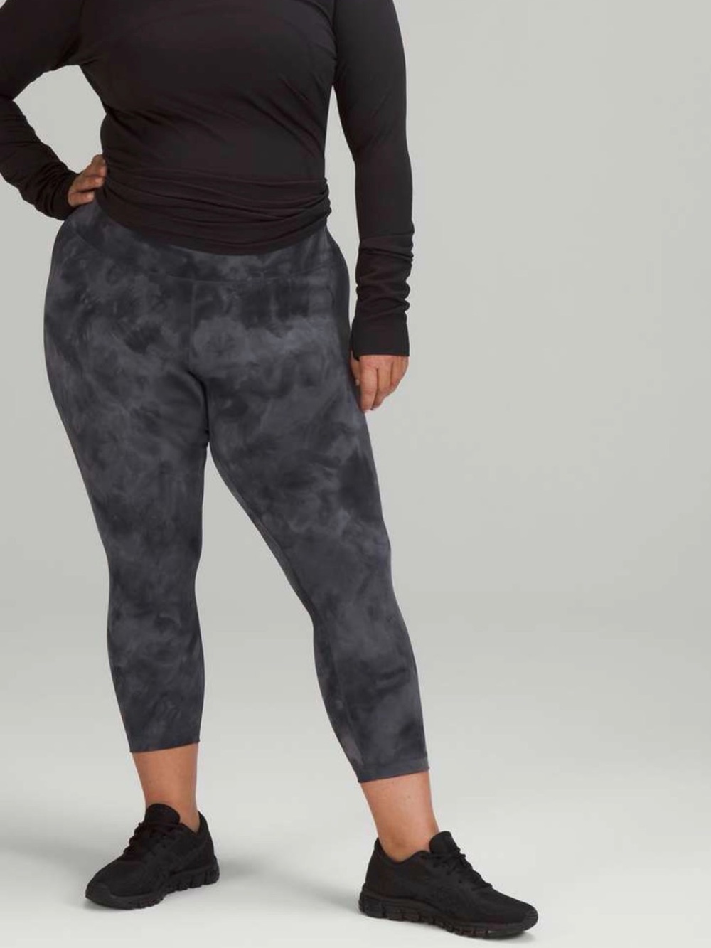 Lululemon Wundertrain 23” leggings diamond dye pitch gray 12